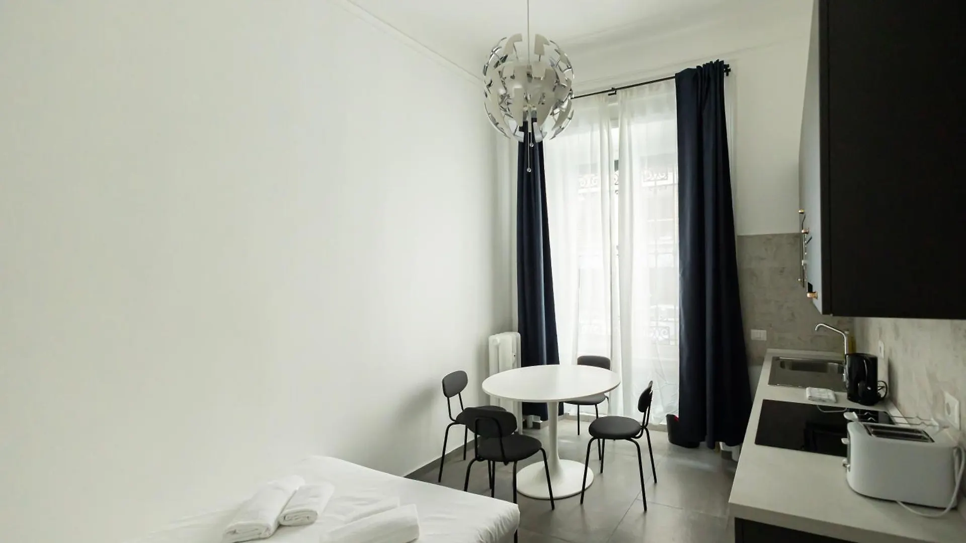 Nuovissimo Bilocale In Zona Risorgimento Lejlighed Milano